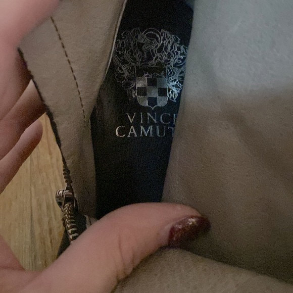 Vince Camuto fold over heeled booties - Picture 5 of 8